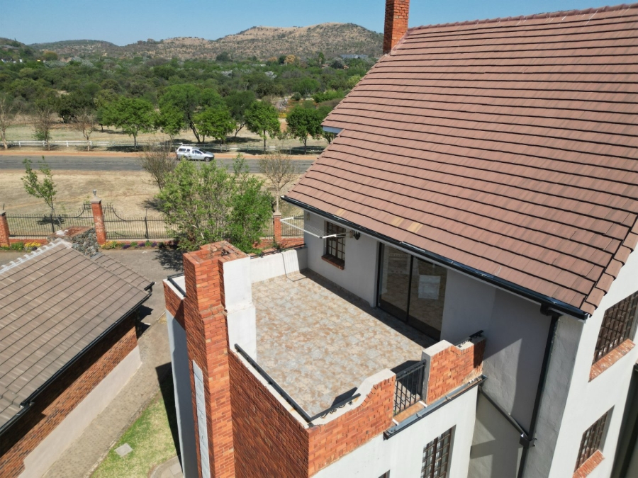 3 Bedroom Property for Sale in Landsmeer Residential Estate North West